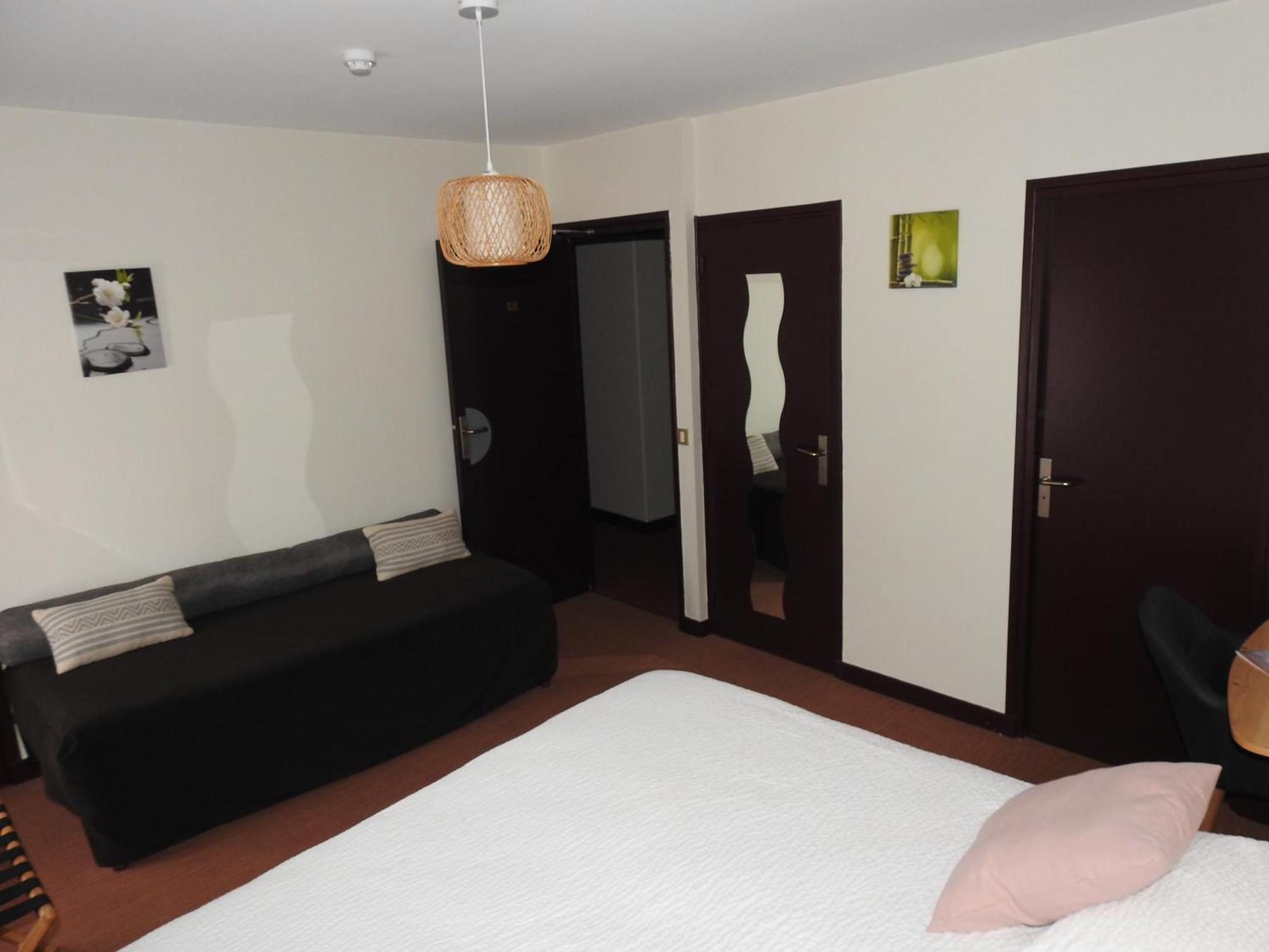 Hotel Le Barriol Saint-Julien-Chapteuil Zewnętrze zdjęcie