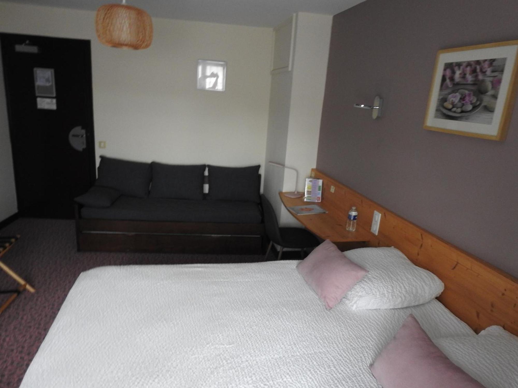 Hotel Le Barriol Saint-Julien-Chapteuil Zewnętrze zdjęcie
